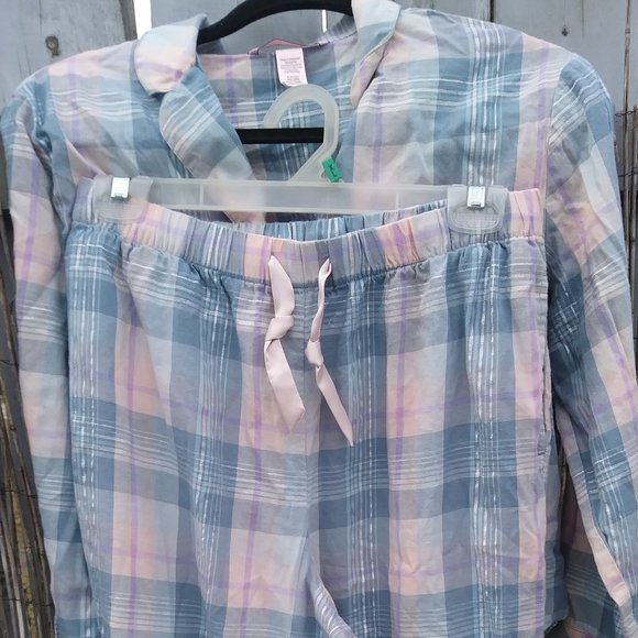 Victoria's Secret Other - Victoria's Secret Pajamas Set - Plaid - Lightweight - Women's - S/P Short